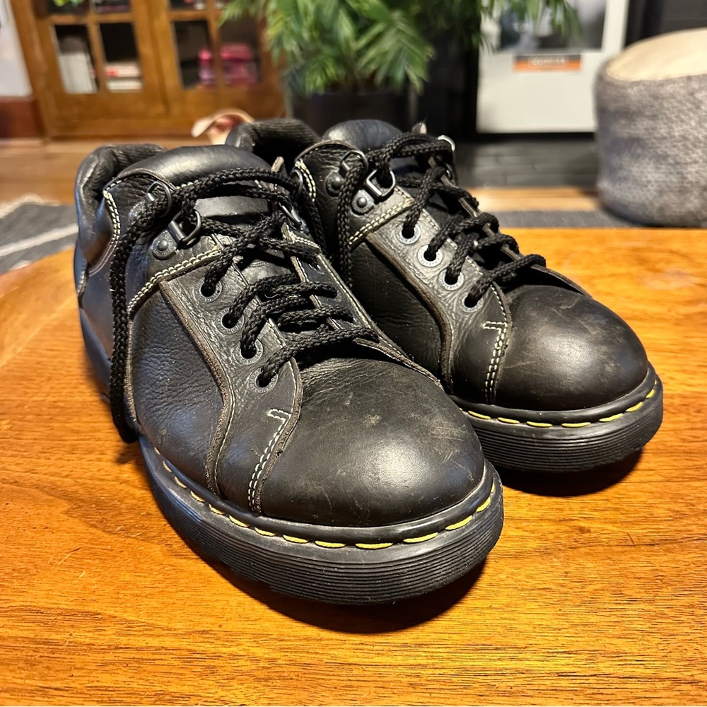 Dr. Martins - 9351 Vintage Black Oxford Leather Shoes